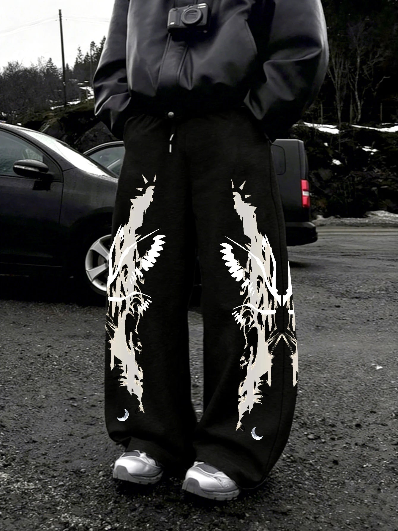 ILVERSETTO© "PHANTOM WINGS" SWEATPANTS