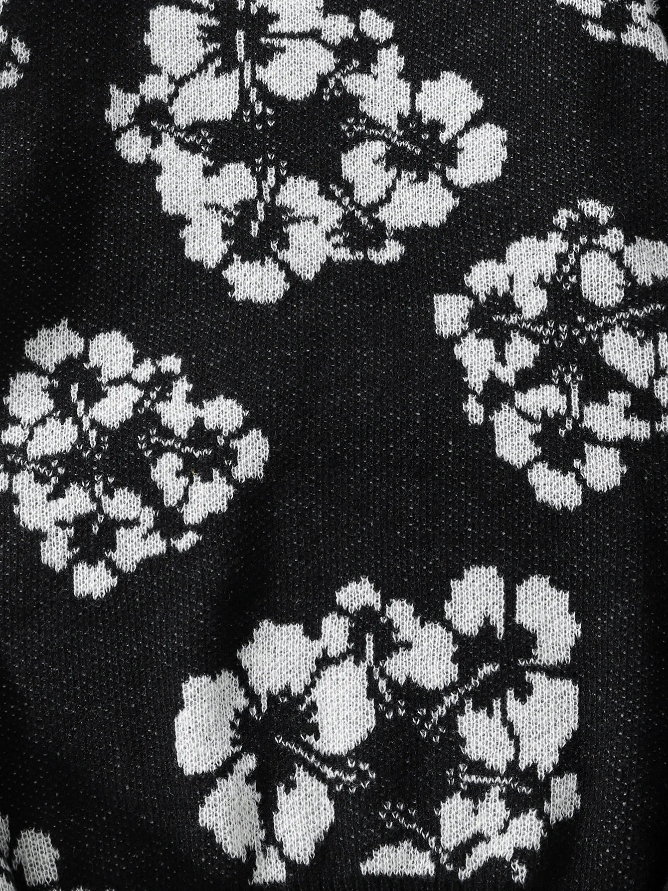 ILVERSETTO© "MIDNIGHT BLOOM" SWEATER